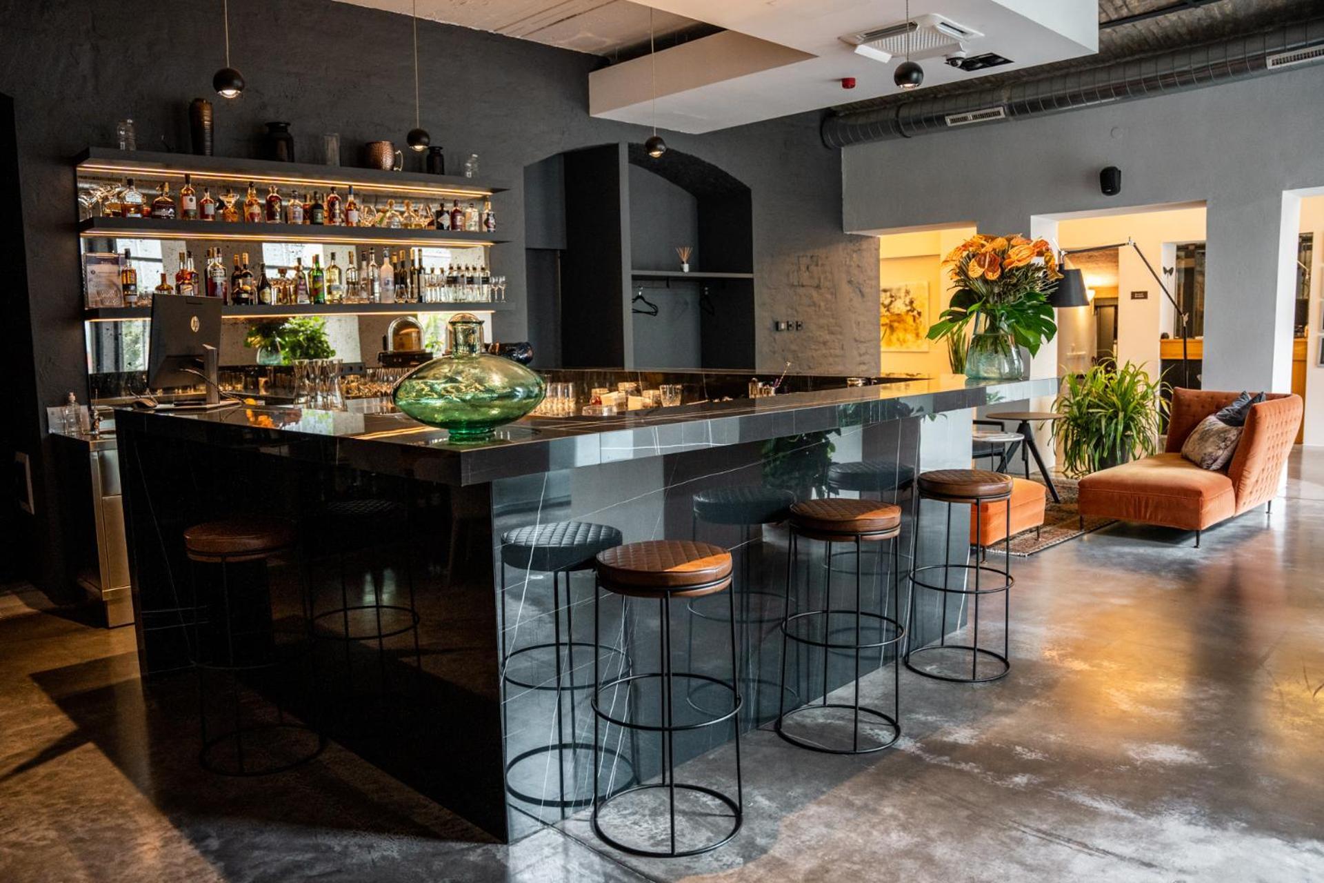 Hotel Tiszavirag Szeged Extérieur photo