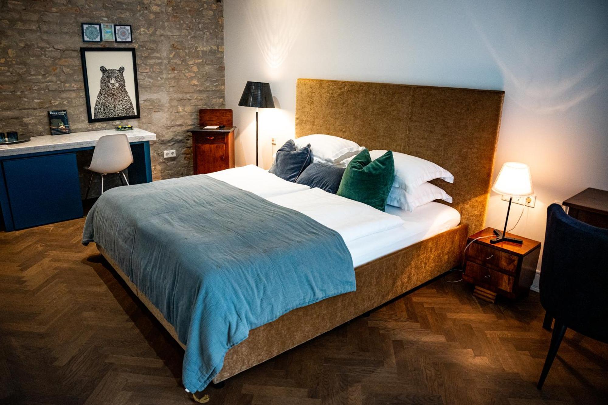 Hotel Tiszavirag Szeged Extérieur photo