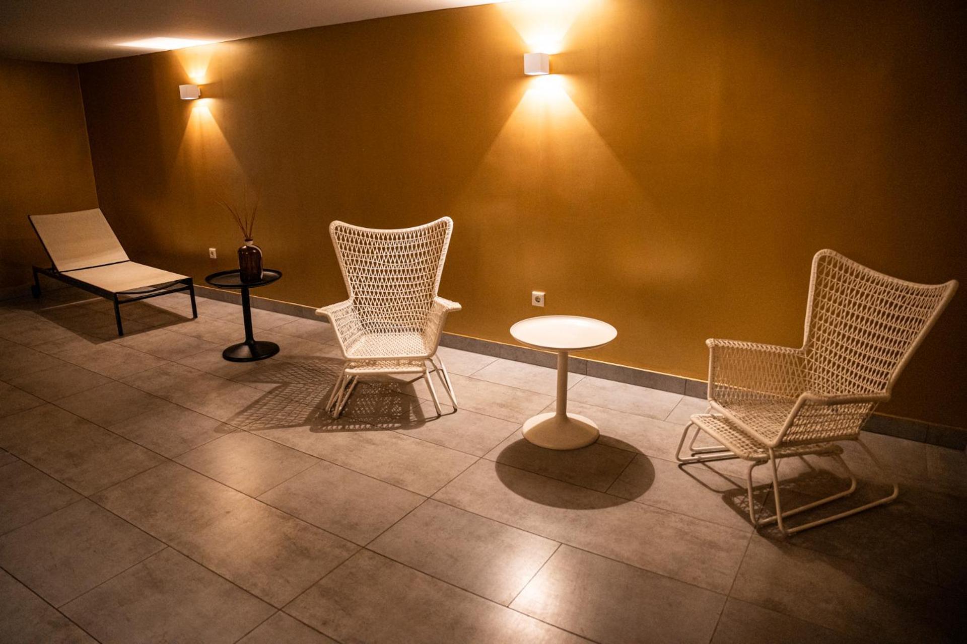 Hotel Tiszavirag Szeged Extérieur photo