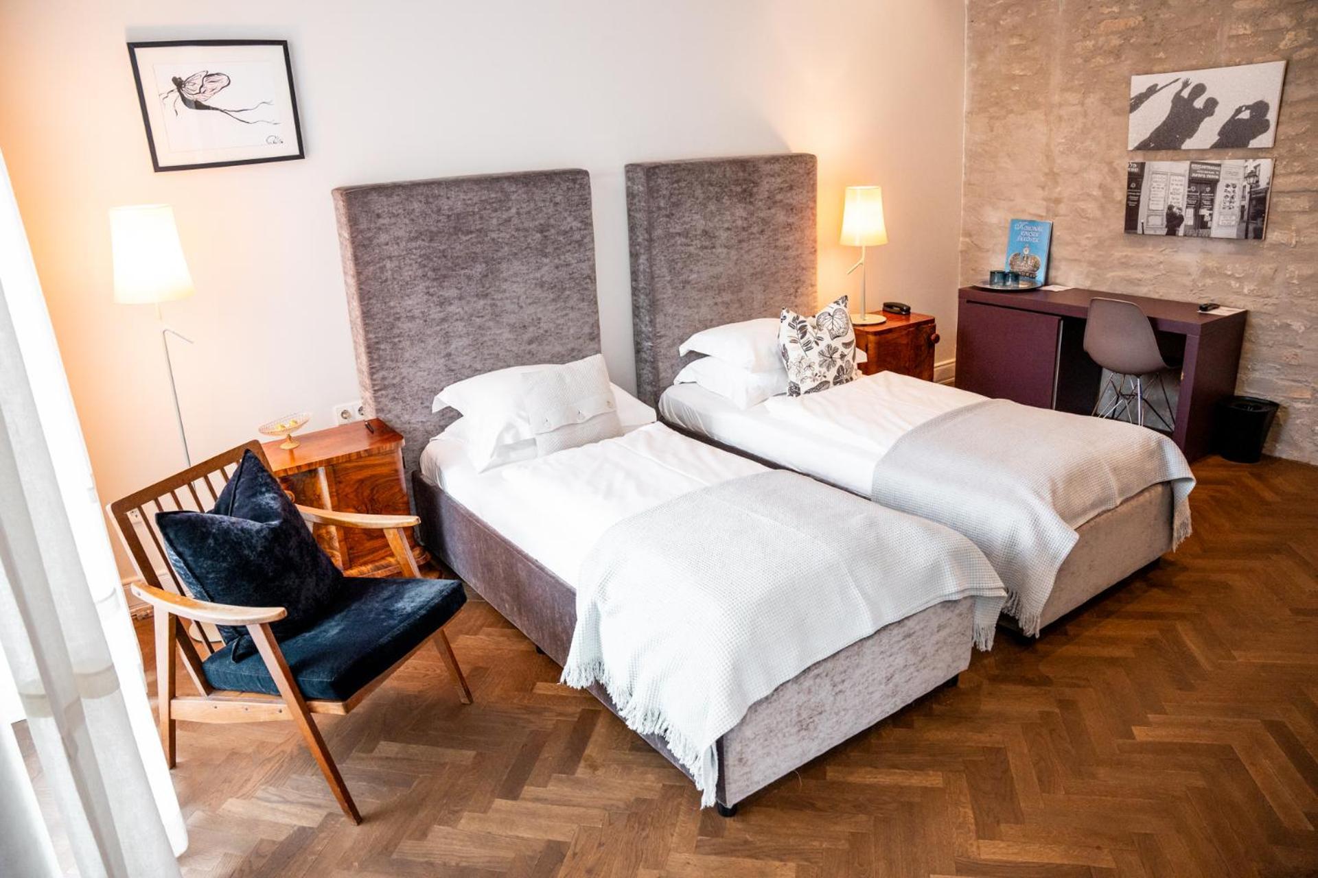 Hotel Tiszavirag Szeged Extérieur photo